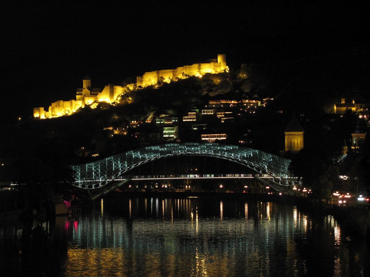 Absolute Apartment Tbilisi ภายนอก รูปภาพ